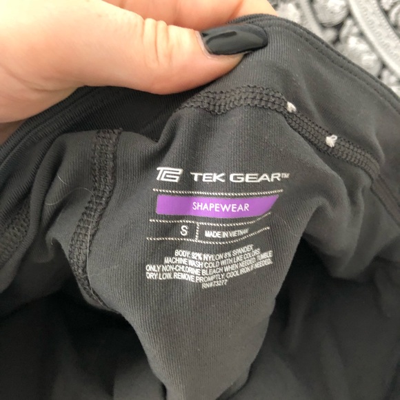 Golf/Tennis skirt - Picture 3 of 3